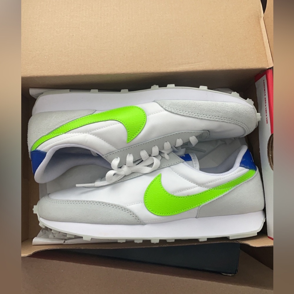 Nike Daybreak